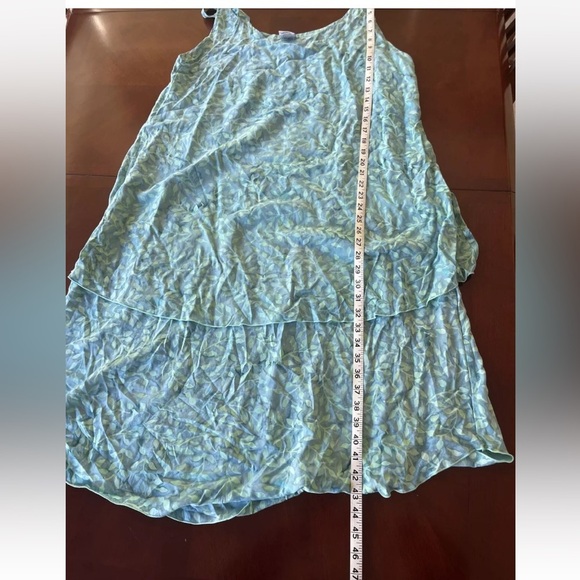 Lost River Clothing Co. Dress Size XL Rayon Floral/Leaf Print Good Condition - Picture 4 of 10